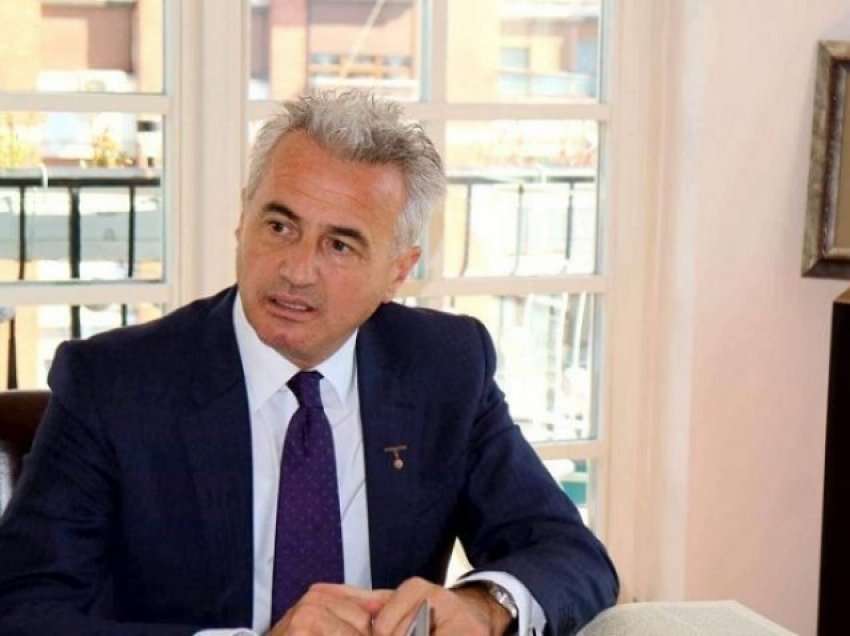 Arianit Koci “godet” politikanët shqiptarë: Diskriminim, pse nuk na pajisin të gjithëve me shtetësi shqiptare?