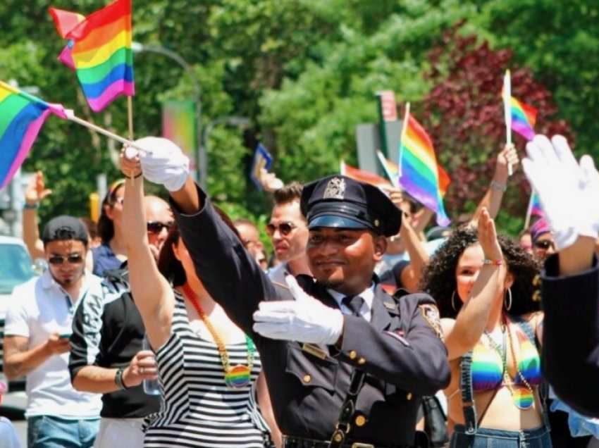 Mbahen Paradat e Krenarisë në disa qytete të mëdha amerikane 
