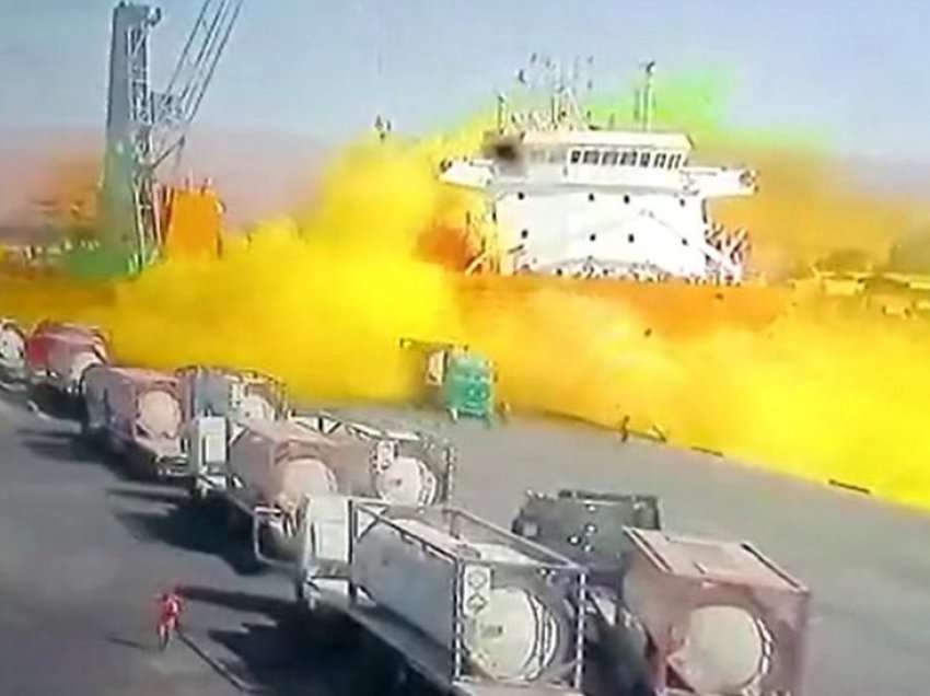 Rrjedhja e gazit toksik në portin Akaba të Jordanisë vret dhjetë persona, lëndohen qindra të tjerë