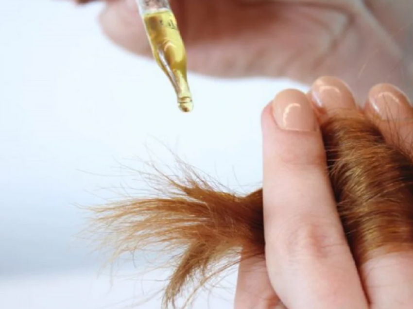 Trajtimi me mjaltë dhe vaj/ Zgjidhja perfekte për flokët e thatë e të dëmtuar