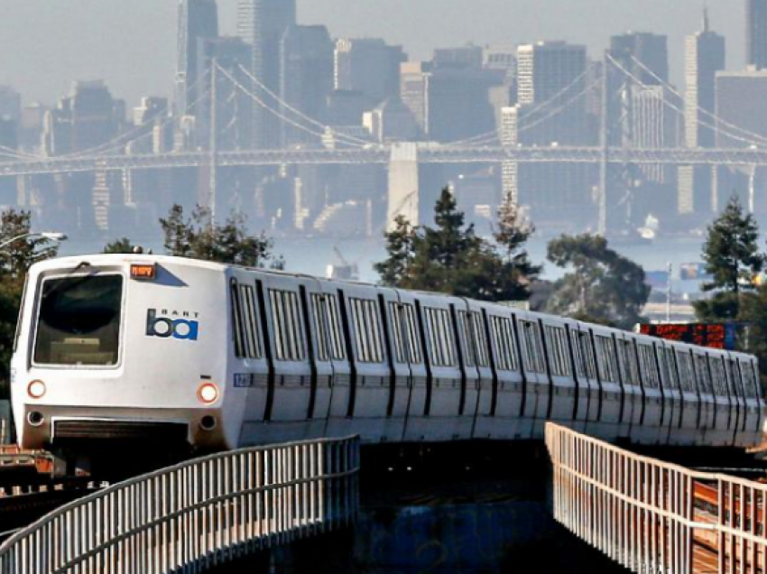 Temperatura në shina arrin në 60 gradë Celsius, treni del jashtë binarëve në San Francisco