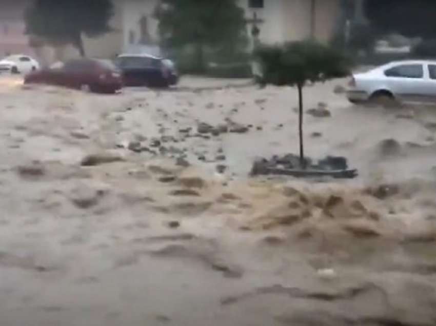 Përmbytje në Çeki pas shirave të dendur