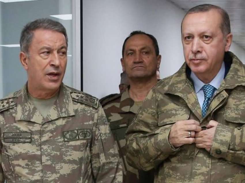 Ministri turk i Mbrojtjes ka një kërkesë urgjente për homologun rus