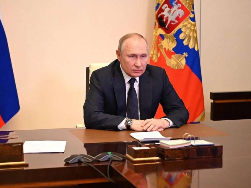 “I vdekur ose i gjallë”/ Biznesmeni rus ofron 1 milion dollarë për kokën e Vladimir Putinit, tregon arsyen