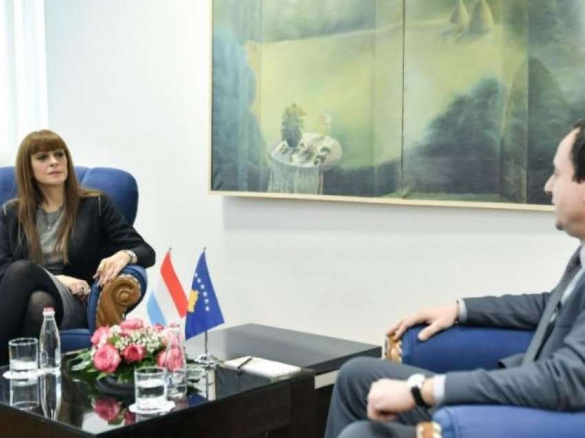 Kurti takon ambasadoren e Luksemburgut, flasin për përforcimin e partneritetit me Kosovën