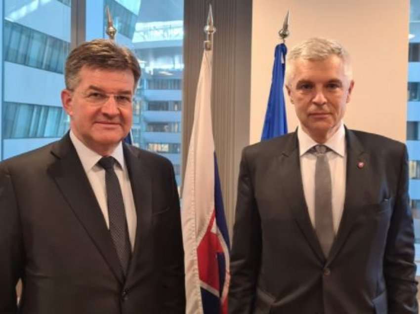 Lajçak merr mbështetje nga Sllovakia në punën si emisar