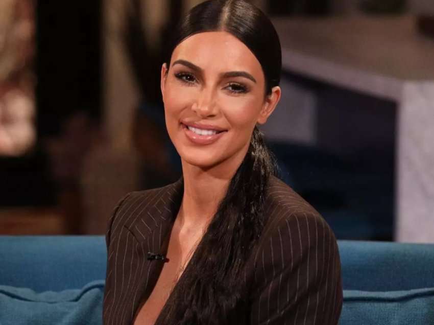Kim Kardashian heq mbiemrin ‘West’ nga llogaritë në rrjete sociale