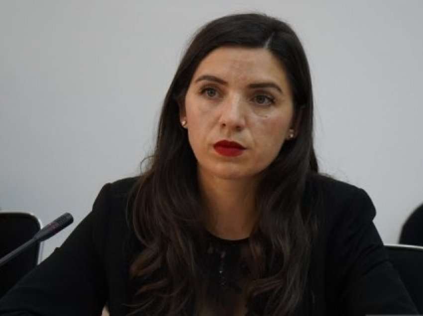 Deputetja Kurti: Muzeu i Kosovës të krijojë hapësira që njohin kontributin e grave në luftë dhe gjatë rezistencës