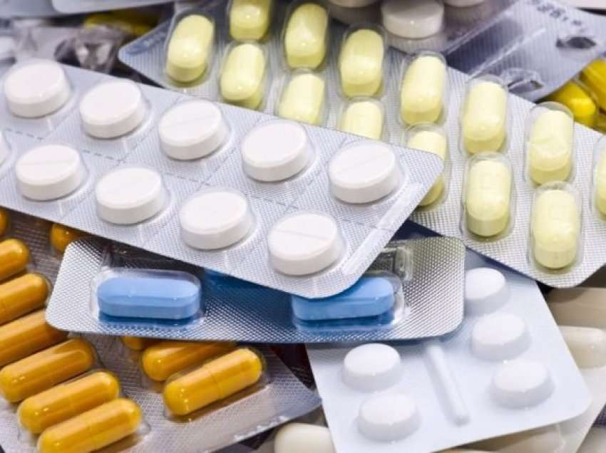 Kryetari i Odës së Farmacistëve: Qytetarët nuk kanë nevojë të krijojnë rezerva të barnave