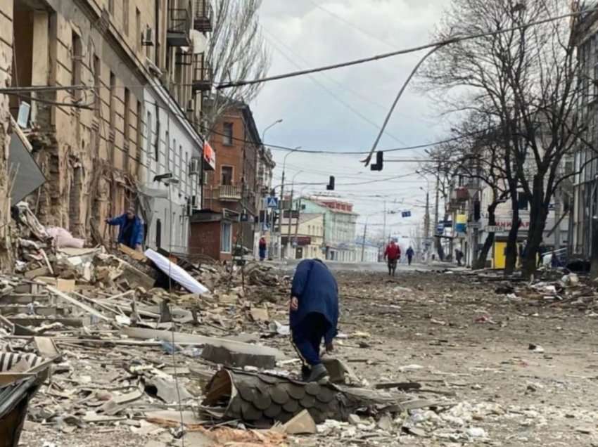 Në Mariupol janë mbledhur në rrugë 1,207 trupa