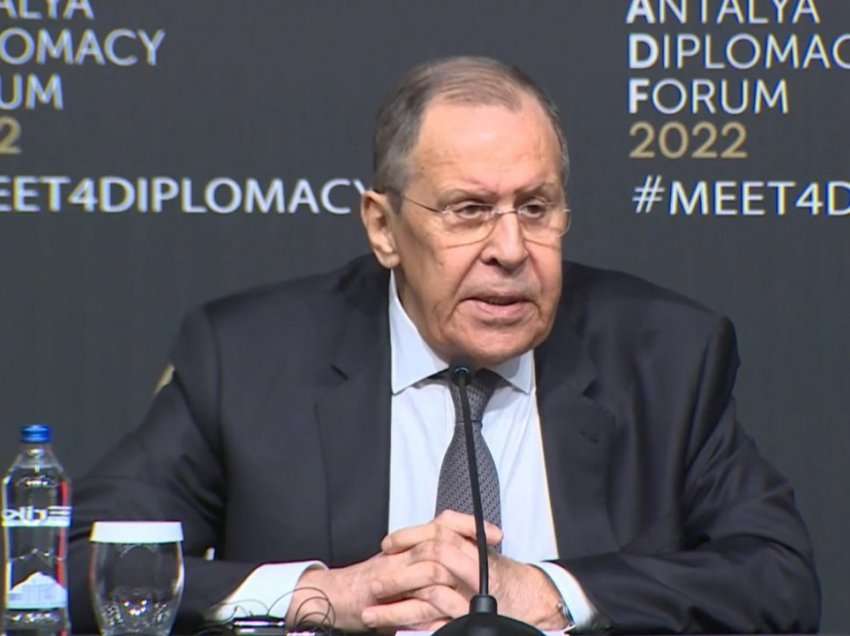Lavrovi krahason Kosovën me Krimenë pas takimit me homologun ukrainas në Turqi