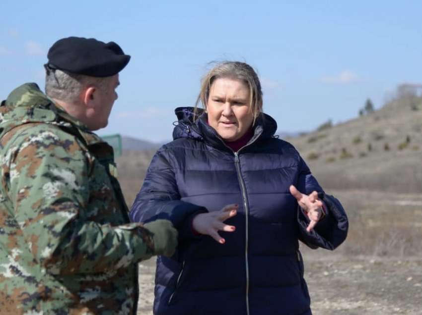 Petrovska për Krivollak: Po përgatitet stërvitja më e madhe ushtarake