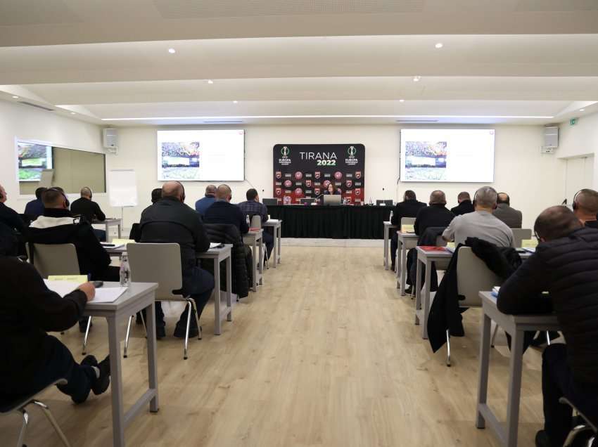 FSHF e UEFA, trajnim me drejtuesit e institucioneve kyçe