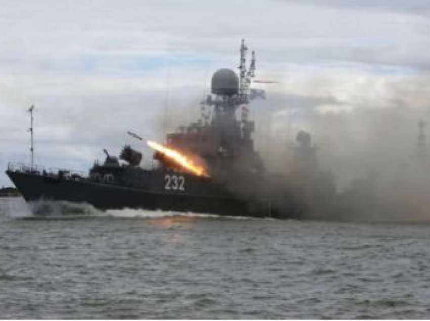 Ushtria ruse bombardon tre anije panameze