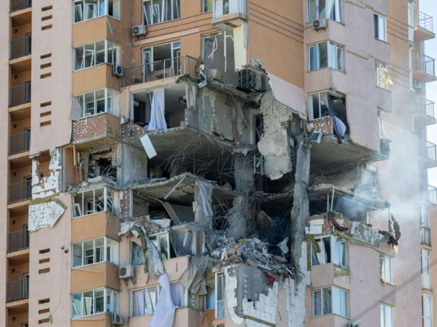 Bellingcat publikon hartën e objektivave civile të shkatërruara në Ukrainë