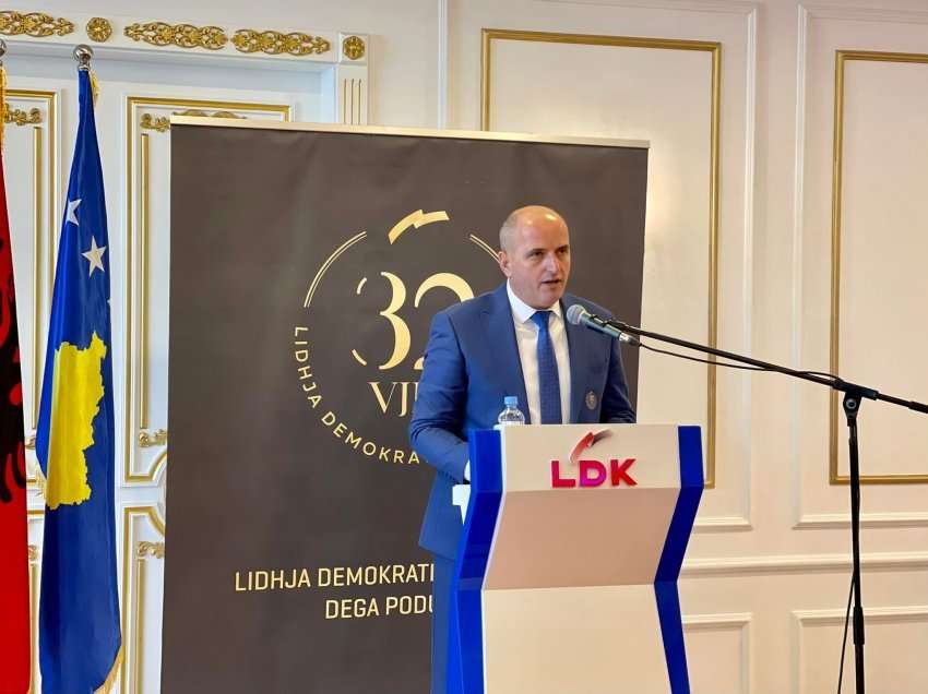 Hyseni uron 32-vjetorin e themelimit të degës së LDK-së në Podujevë