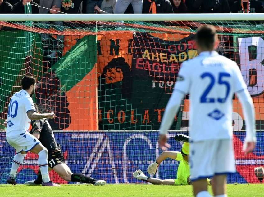 Sampdoria thellon edhe më shumë në krizë Venezia-n