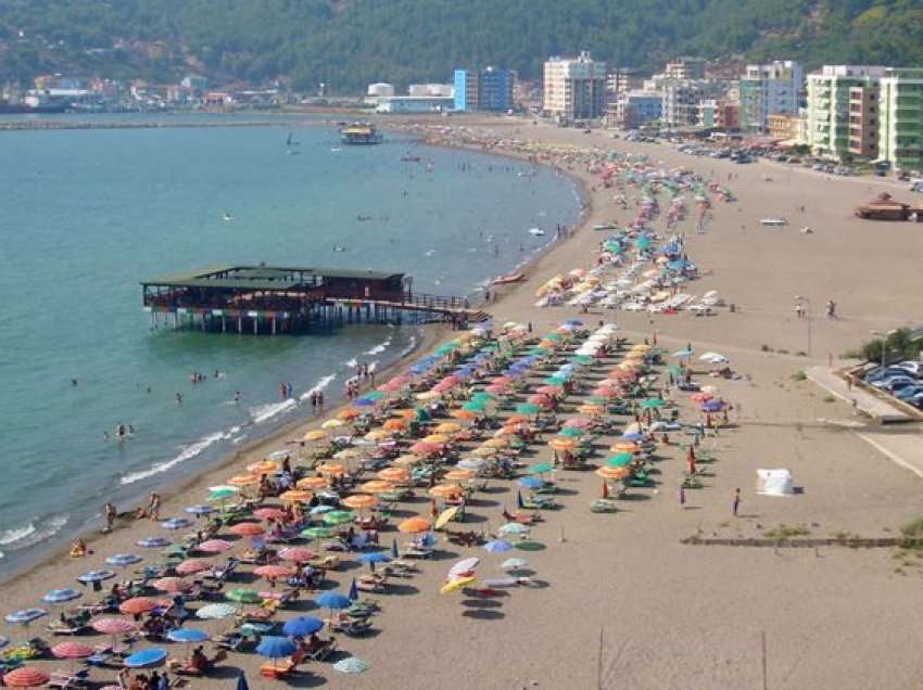 ​Ndreu: Plazhet e Lezhës më të pastërtat në Shqipëri, presim shumë pushues nga Kosova