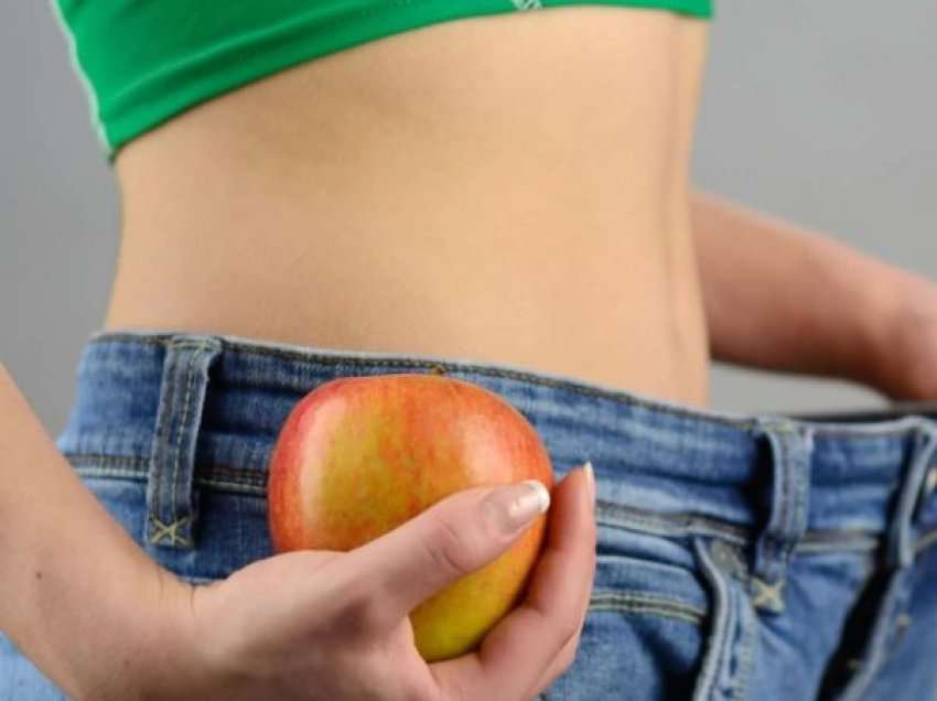 Mësoni 6 mënyrat se si mollët mund t’ju ndihmojnë të dobësoheni