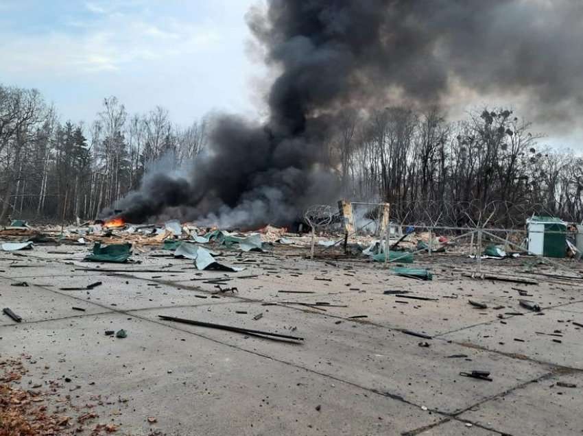 Rreth 900 trupa civilësh janë gjetur në rajonin e Kievit