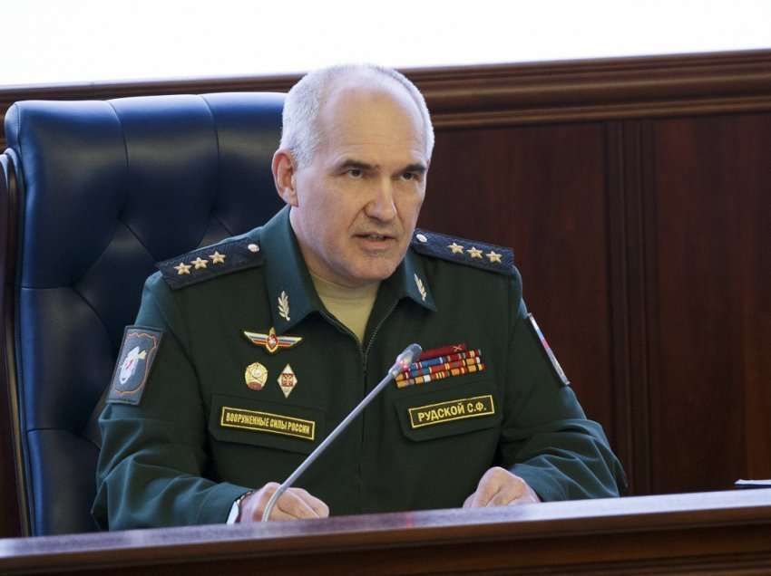 Shefi i ushtrisë ruse tregon objektivat: Do ta përqendrojë luftën në Ukrainën lindore 