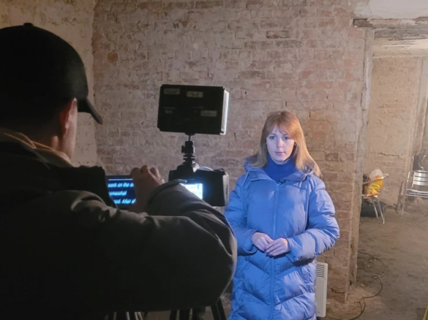 Nga studiot në vendstrehime, media në Ukrainë vazhdon të raportojë