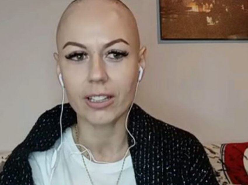“Bëni kontrolle sesa shkoni në parukeri”, e reja me kancer ka një mesazh për të gjitha vajzat