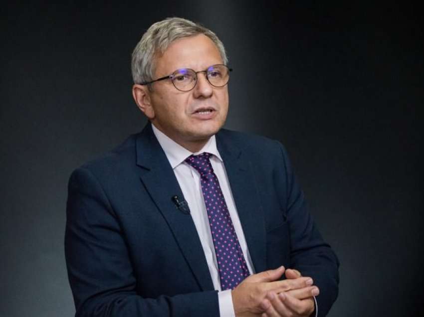Këshilltari i Zelenskyt paralajmëron padi për ata që financuan vrasjen e ukrainasve