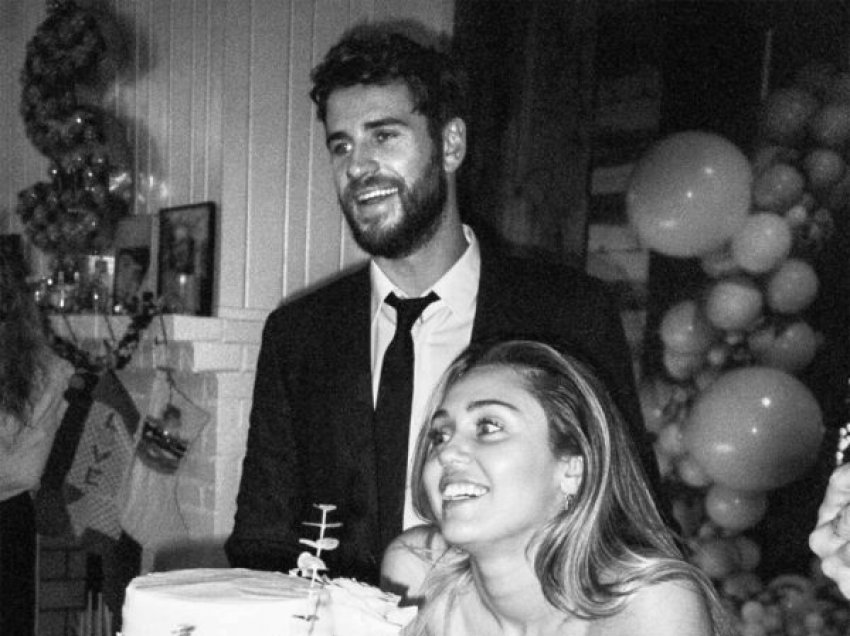 Miley Cyrus e quan ish-martesën me Liam Hemsworth “një katastrofë të madhe”