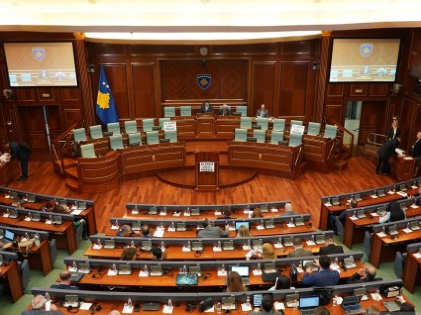 ​Nagavci: E kemi ndërprerë pagesën e 32 zyrtarëve serbë