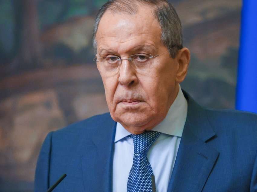 Lavrov: Mediat perëndimore keqinterpretojnë kërcënimet ruse