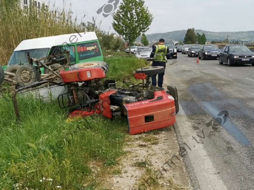 Zetori i del para furgonit në autostradën Lushnjë-Fier/ Mjetet përfundojnë në kanal, plagosen shoferët