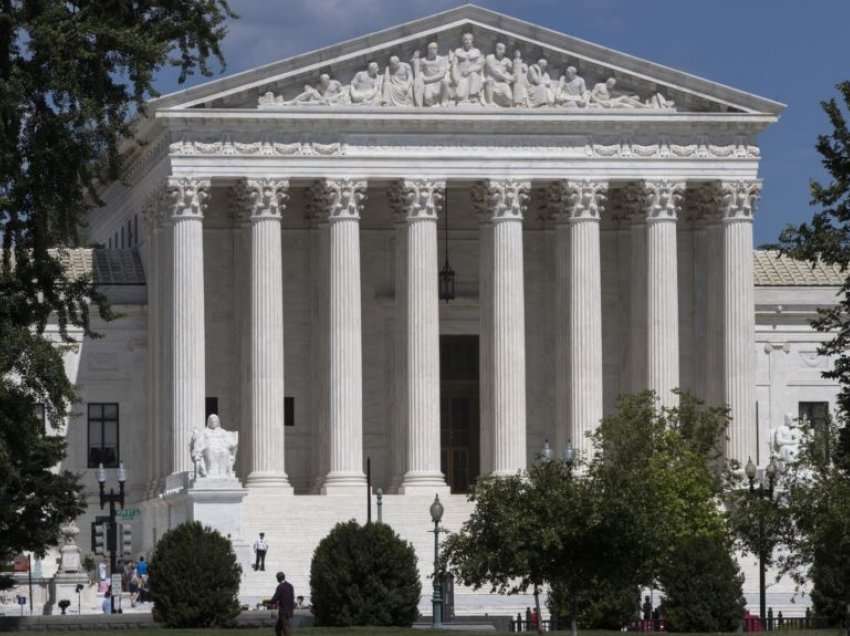 SHBA, Gjykata e Lartë pritet të rrëzojë vendimin historik që lejonte abortin, sipas një dokumenti të rrjedhur për mediat