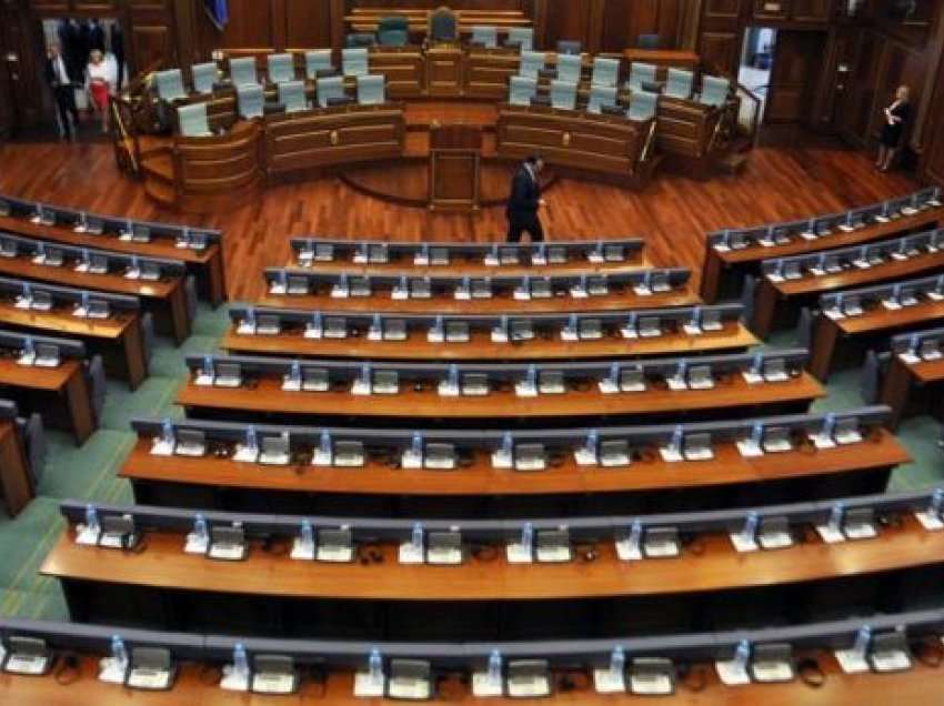 ​Mblidhet Kuvendi, debati për Qeverinë dhe shqyrtimi i parë për pagën minimale 