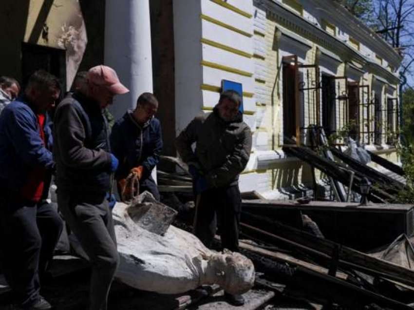 Autoritetet në tre rajone të Ukrainës raportojnë për sulme të shtuara ruse 