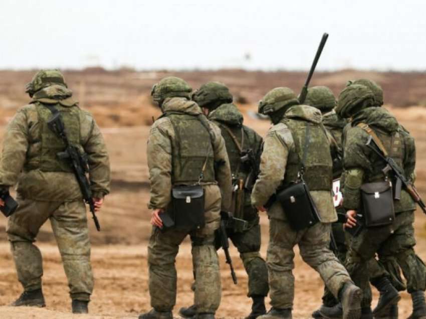 Ata nuk duan të bëhen “mish për top”: Rrëfimet e ushtarëve të Putinit që duan të largohen nga lufta në Ukrainë