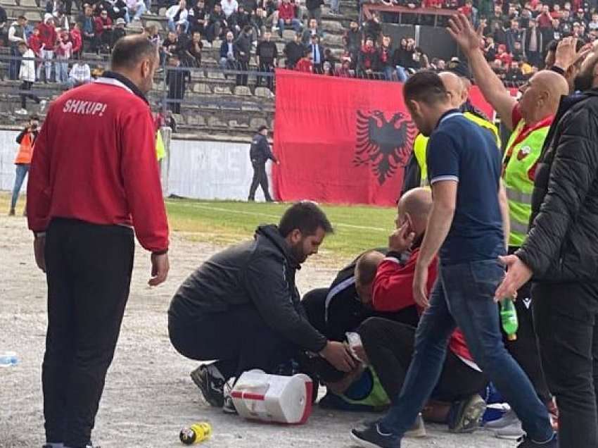 Lojtari i Shkupit goditet me gurë, dërgohet në spital