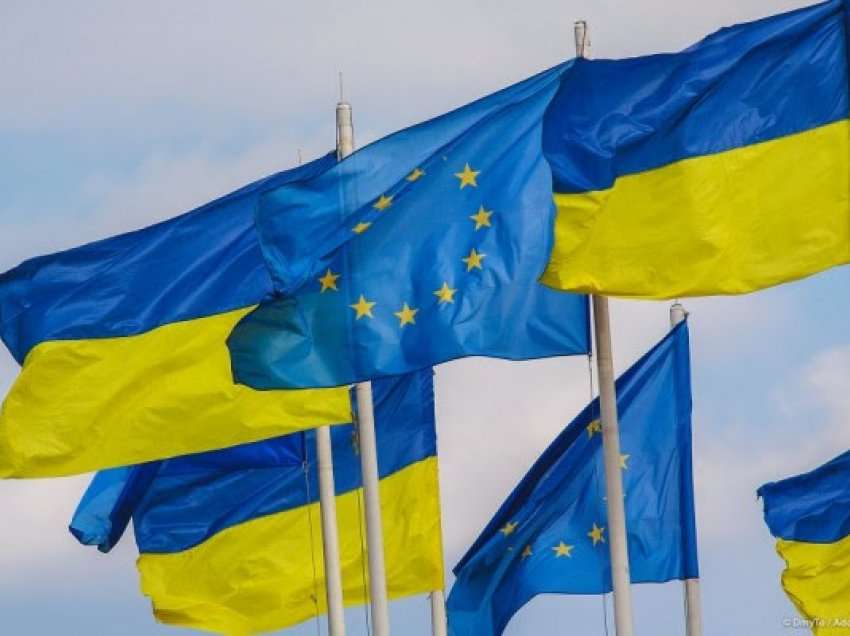 ​Ukraina plotëson pjesën e dytë të pyetësorit të vendit kandidat të BE-së