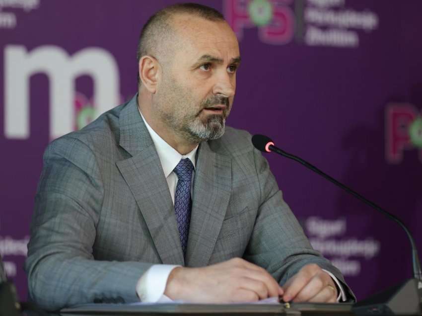 Ministri i Ramës ironizon opozitën: Kuvendi të vendosë barriera mes jush, zot na ruajt do ndërhyjë Garda