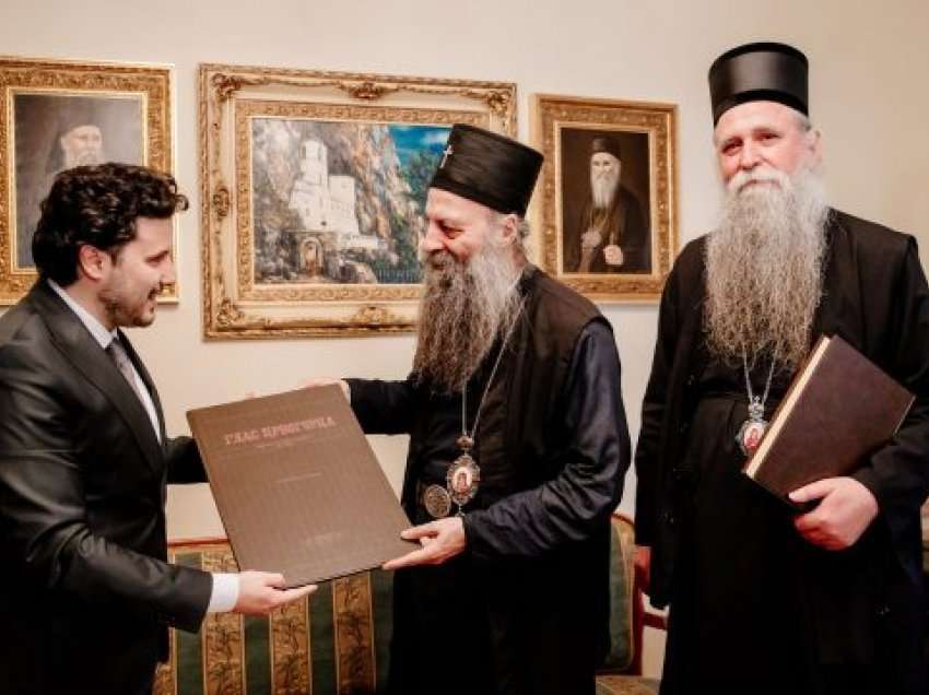 Dritan Abazoviq takohet me Kreun e Kishës Ortodokse Serbe
