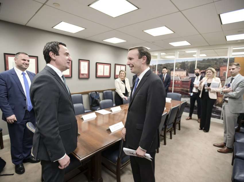Kryeministri Kurti u takua me senatorin Chris Murphy