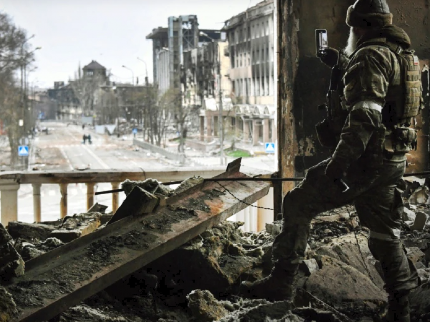 Rusia nis ofensivën në Luhansk