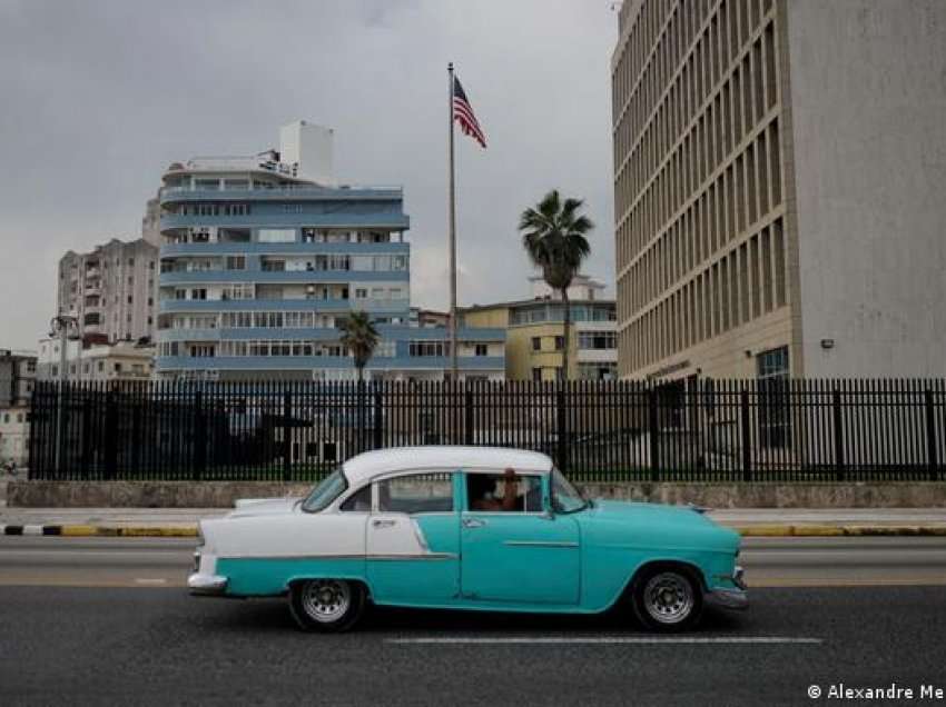 SHBA lehtëson kursin ndaj Kubës