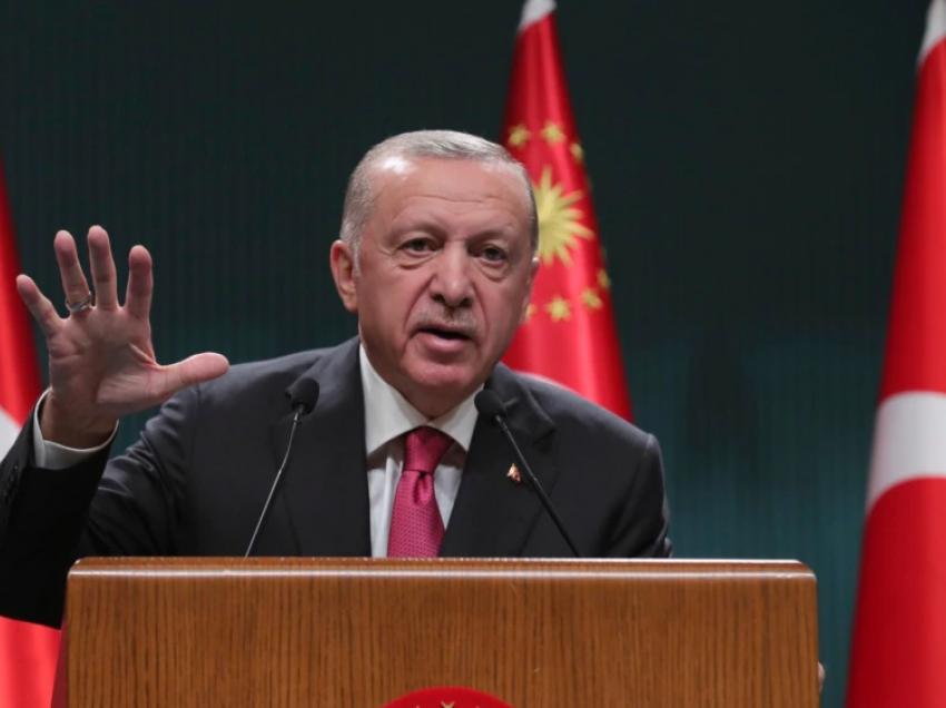 Motivimi i Turqisë për të bllokuar anëtarësimet në NATO