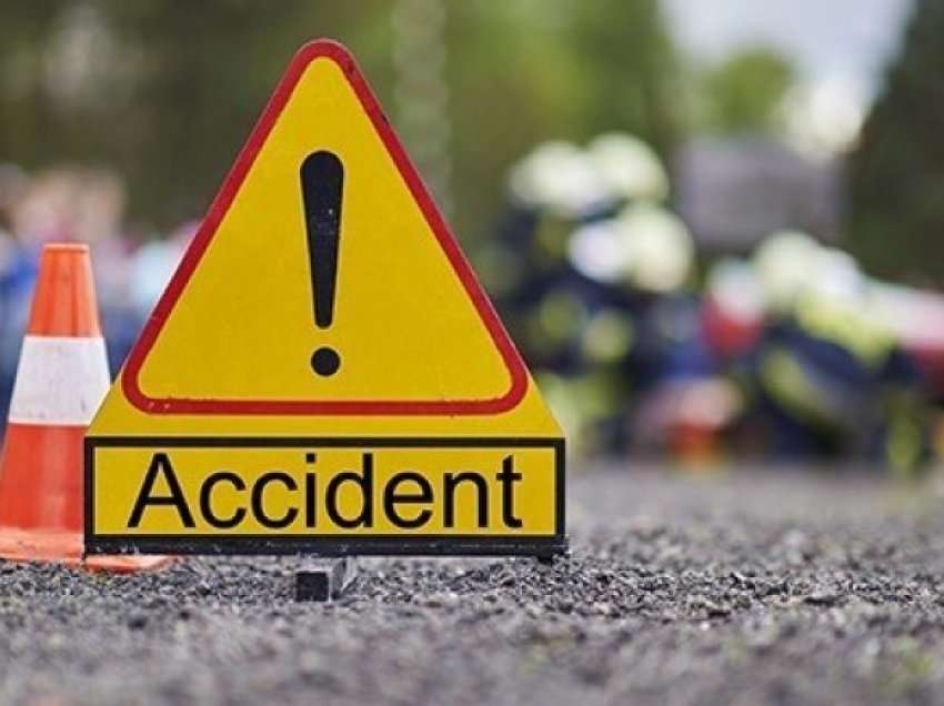 Malishevë, aksident me të lënduar mes veturës dhe traktorit