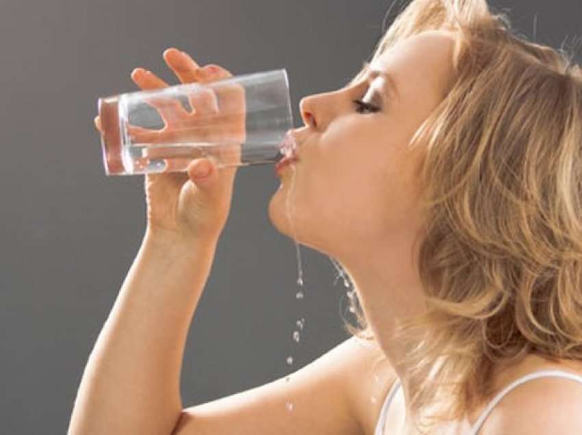 Nga etja, urinimi te infeksionet: Shenjat që po ju paralajmërojnë se keni diabet