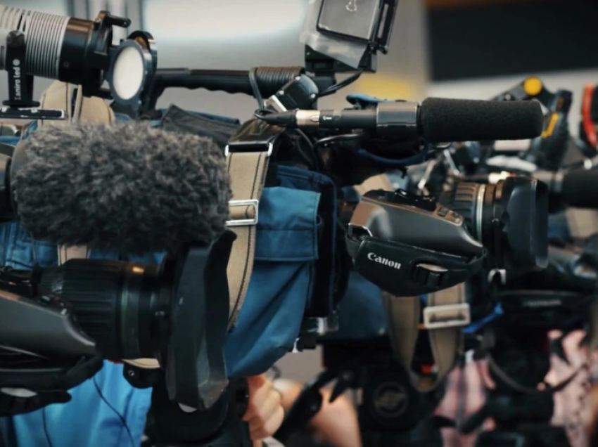 Media në Shqipëri, Gazetarët: Përkeqësim i treguesve të lirisë së shprehjes