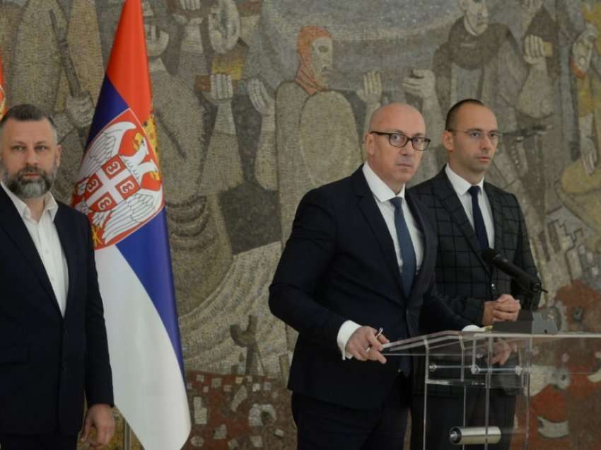 Skenarët e rrezikshëm që Lista serbe me Beogradin po i zhvillon / Bojkotimi i institucioneve nga Lista, çfarë thonë ekspertët?