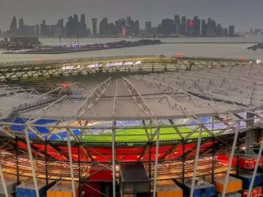 “Stadiumi 974” në Katar, arena e parë e futbollit e transportueshme në botë