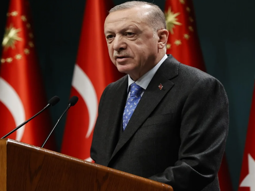 Erdogan, presion Suedisë: Ekstradoni gazetarin, ose harrojeni NATO-n